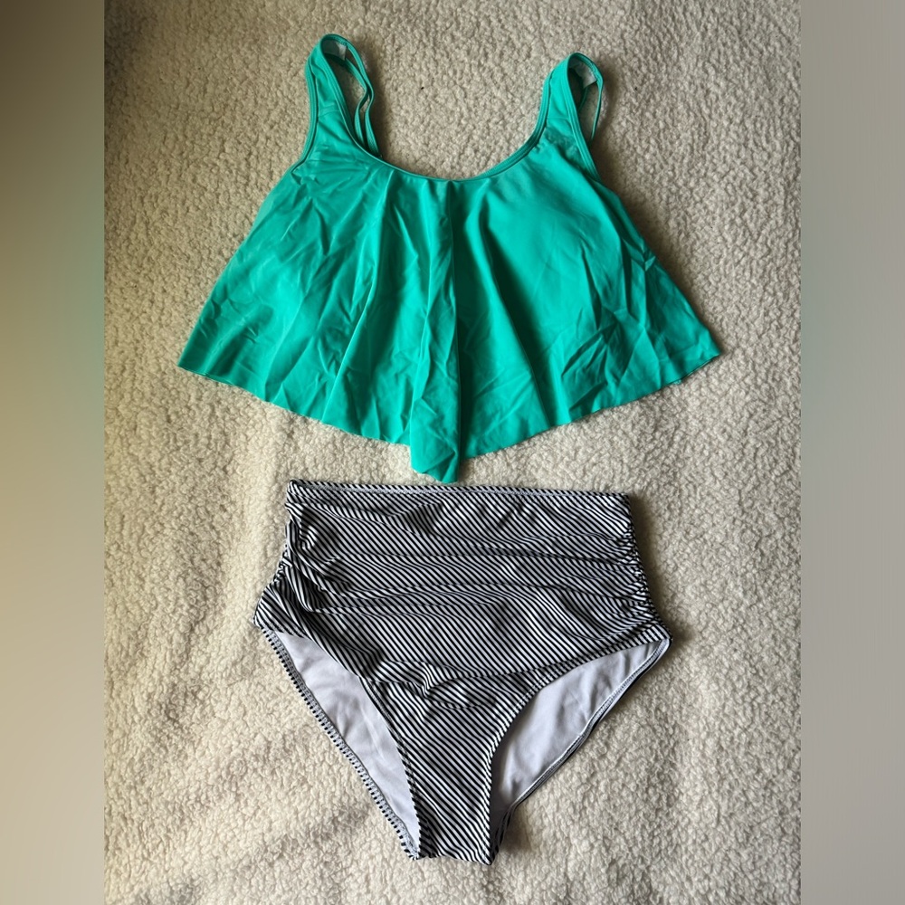 Brand new with tag tempt me bikini set